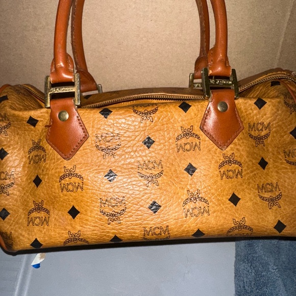 MCM Visetos Handbag - Picture 6 of 6